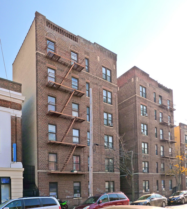 1671 E 17th St in Brooklyn, NY - Building Photo - Building Photo