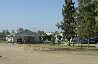 14603 W Whitesbridge Ave in Kerman, CA - Building Photo - Building Photo