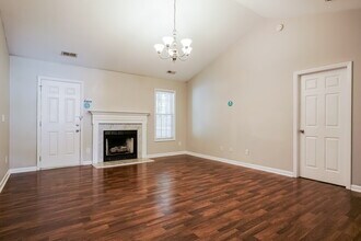 4012 Mindspring Dr in Raleigh, NC - Building Photo - Building Photo