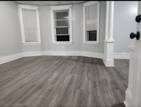 104 Norfolk St in Worcester, MA - Building Photo - Building Photo