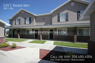 529 Raven Way in Chubbuck, ID - Building Photo