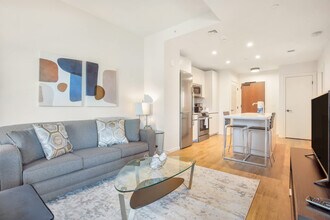 131 Seaport Blvd, Unit FL6-ID1050349P in Boston, MA - Building Photo - Building Photo