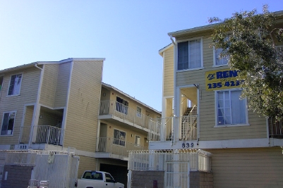 Bldg 1 in Long Beach, CA - Foto de edificio - Building Photo