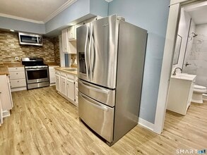 85 Avery St in Stamford, CT - Foto de edificio - Building Photo