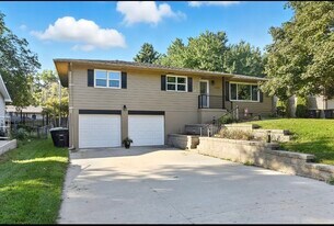 11021 Spring St in Omaha, NE - Building Photo