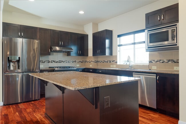 6733 37th Ave S in Seattle, WA - Building Photo - Building Photo