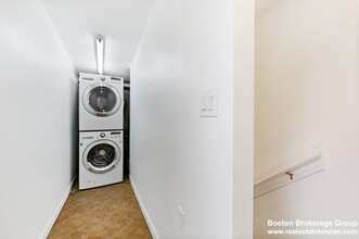 269 Bolton St, Unit 2B in Boston, MA - Building Photo - Building Photo