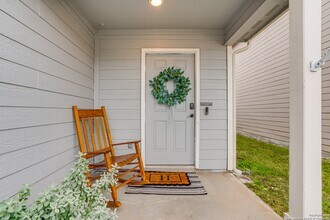 10334 Big Four in Converse, TX - Building Photo - Building Photo