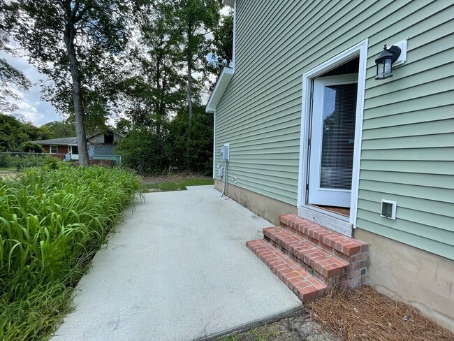 1122 Greenwood Ave in Wilmington, NC - Building Photo - Building Photo