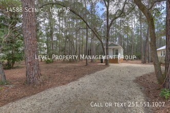 14588 Scenic in Fairhope, AL - Building Photo - Building Photo