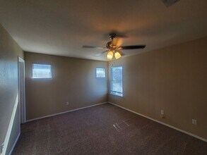 14001 Cambourne Dr in Pflugerville, TX - Building Photo - Building Photo