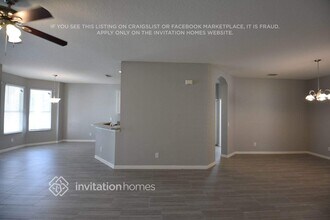 3310 Stonebridge Trail in Valrico, FL - Building Photo - Building Photo