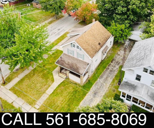 67 E Archwood Ave in Akron, OH - Foto de edificio - Building Photo