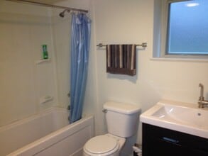 2717 SE 15th Ave., Lower, Unit United States in Portland, OR - Building Photo - Building Photo