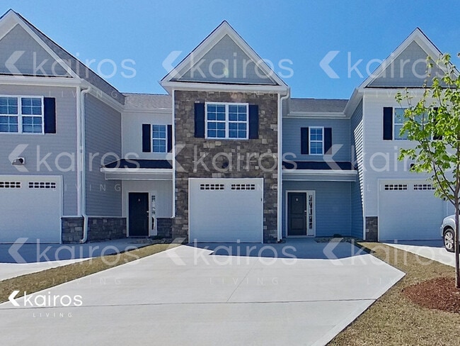 property at 3716 Oak Leaf Wy