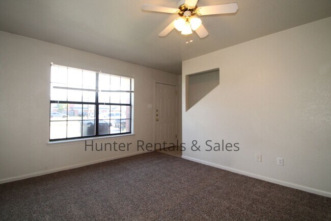 1102 Lansberry Ct in Killeen, TX - Building Photo - Building Photo