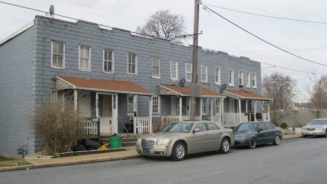 6-unit Portfolio (380-390 Simpson St, York)