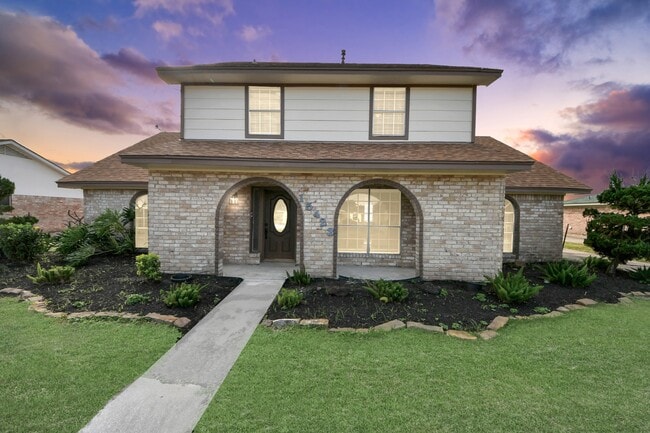 property at 15423 Ridingwood Dr