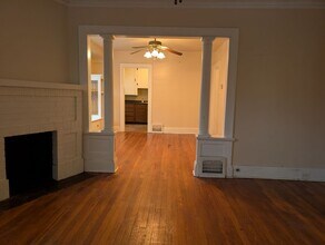 3160 Meadowbrook Blvd in Cleveland Heights, OH - Building Photo - Building Photo