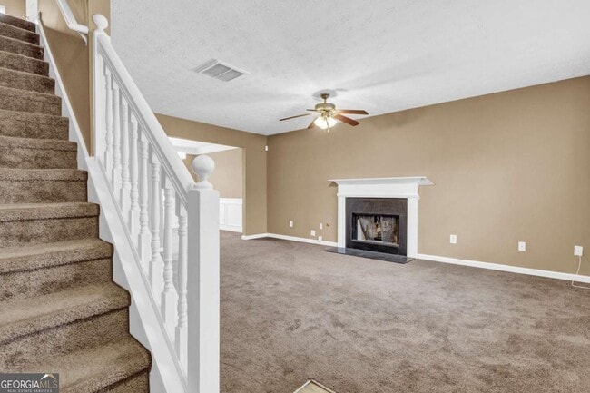 2628 Patriots Rd in Riverdale, GA - Foto de edificio - Building Photo