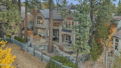 6554 Champetre Ct in Reno, NV - Building Photo - Building Photo