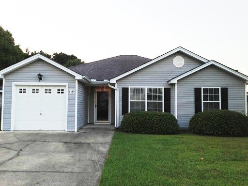 8349 Waltham Rd in North Charleston, SC - Building Photo