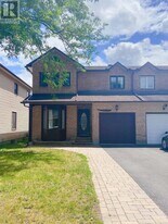 3457 Wyman Crescent in Ottawa, ON - Building Photo