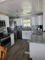 10 9th Ave in Longmont, CO - Building Photo