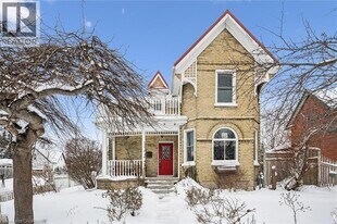 64 Wilhelm St in Kitchener, ON - Building Photo