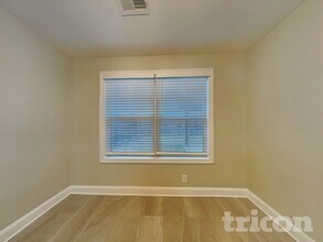 1489 Coronado Dr in Clarksville, TN - Building Photo - Building Photo