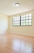 9481 NW 39th Pl in Sunrise, FL - Building Photo - Building Photo