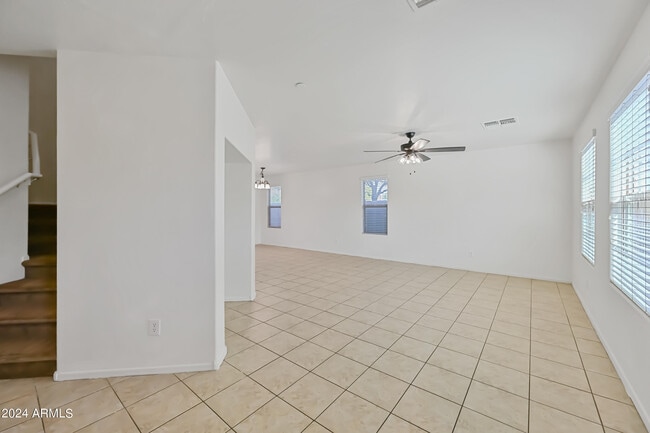 2257 S Ponderosa Dr in Gilbert, AZ - Building Photo - Building Photo