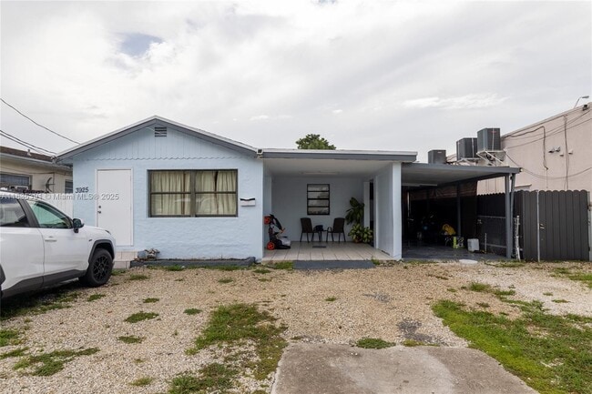property at 3925 SW 88th Pl