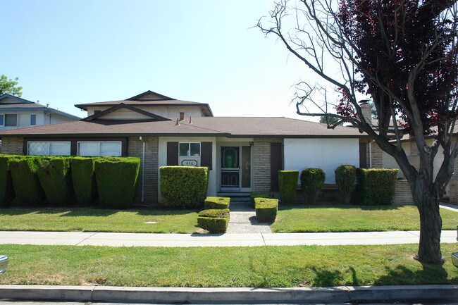 456 Greendale Way in San Jose, CA - Building Photo - Building Photo