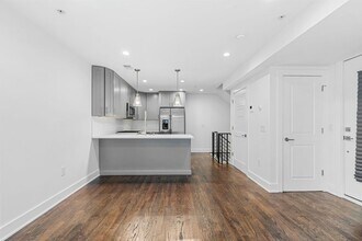 1649 E Eyre St in Philadelphia, PA - Building Photo - Building Photo