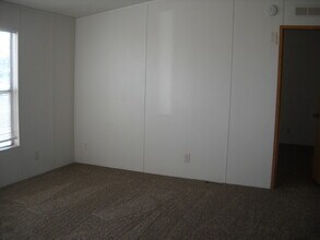 105 E Vía Mercado in Huachuca City, AZ - Building Photo - Building Photo