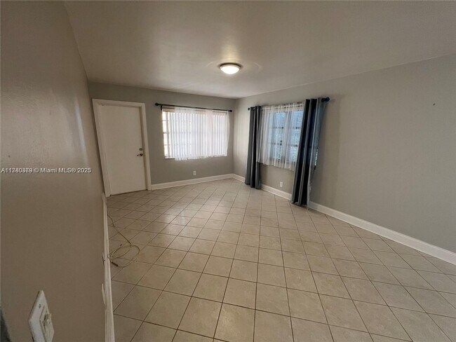 1490 NW 43rd Ave in Lauderhill, FL - Building Photo - Building Photo