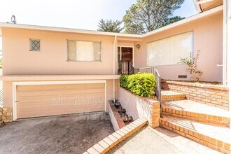 1 El Caminito in Monterey, CA - Building Photo - Building Photo