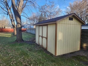 1601 7th Ave SE in Willmar, MN - Building Photo - Building Photo