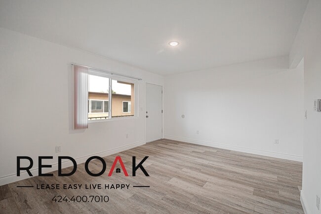 724 Wilmington Blvd in Los Angeles, CA - Building Photo - Building Photo