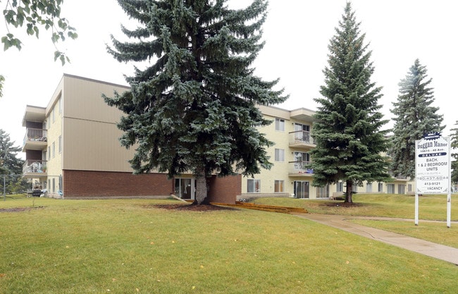 Barton Place in Edmonton, AB - Building Photo - Building Photo