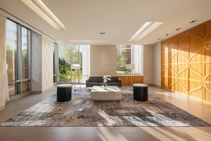 300 E 30th St, Unit 2A in New York, NY - Building Photo