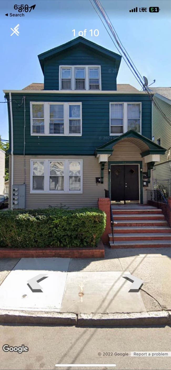 54 Poe Ave, Unit Second Flr