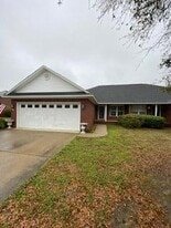 3583 Beacon Dr in Sumter, SC - Building Photo