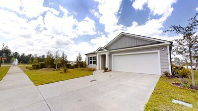 2 Daffodil Dr in Bloomingdale, GA - Building Photo - Building Photo