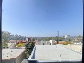 834 Laguna Ave, Unit 3/4 in Los Angeles, CA - Building Photo - Building Photo
