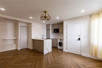 731 6th St in Miami Beach, FL - Building Photo - Building Photo