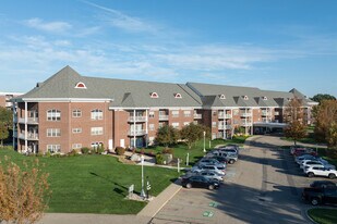 Breton Terrace in Grand Rapids, MI - Building Photo