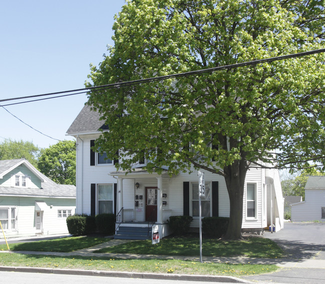 14 Lake Street in Leroy, NY - Building Photo - Building Photo