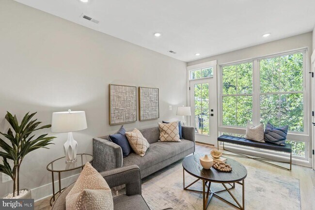 1640 4th St NW in Washington, DC - Building Photo - Building Photo